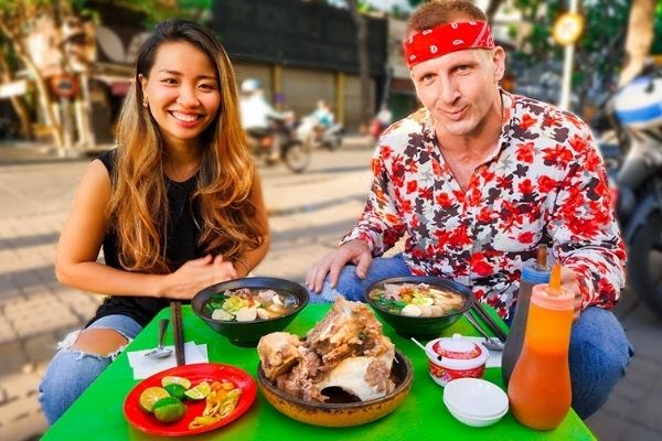 Best Ever Food Review Show food vlogging